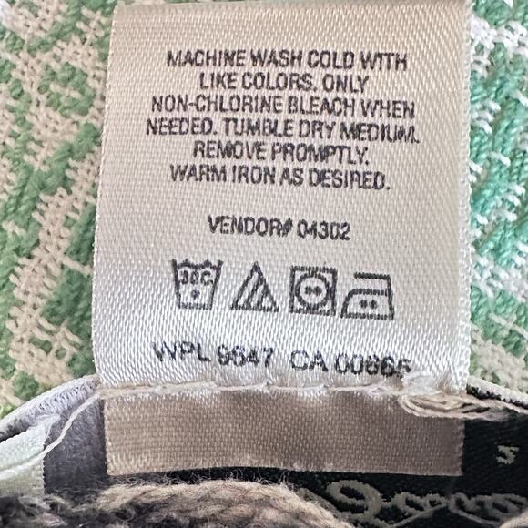 Vintage Eddie Bauer Women’s Size M Grey White Knit Button Up Cardigan *USA made* - Picture 4 of 6